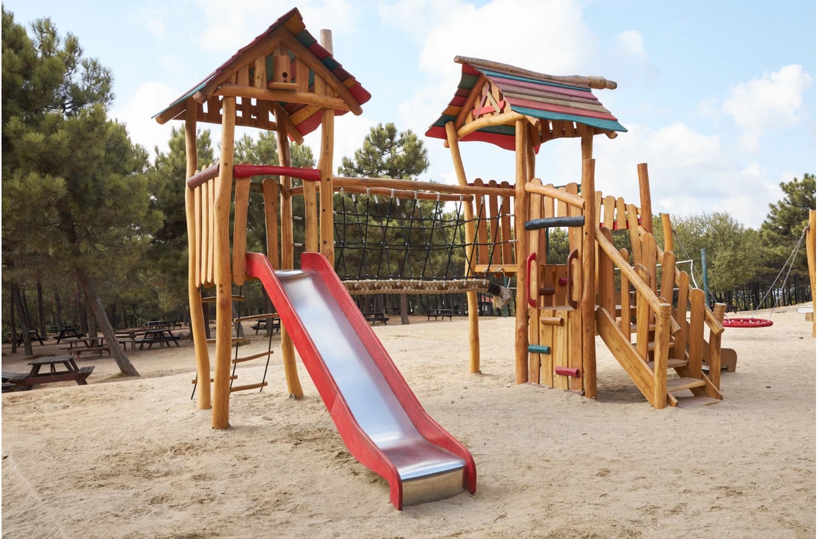 Güvenli ve Eğitici Çocuk Parkı Tasarımlarında Dikkat Edilmesi Gerekenler